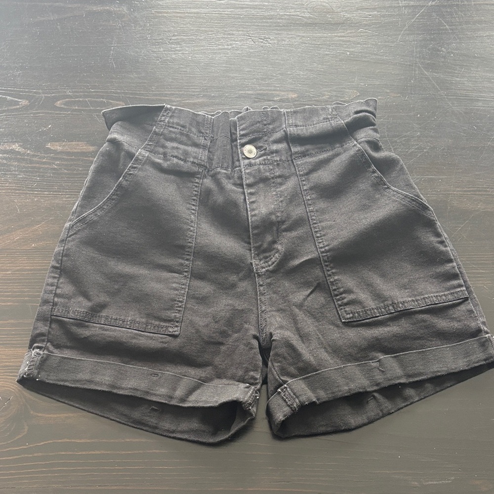Black Women's Shorts With Elastic Wait Band